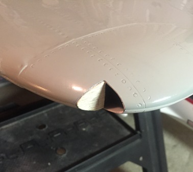 Left Wing Tip Lights 6